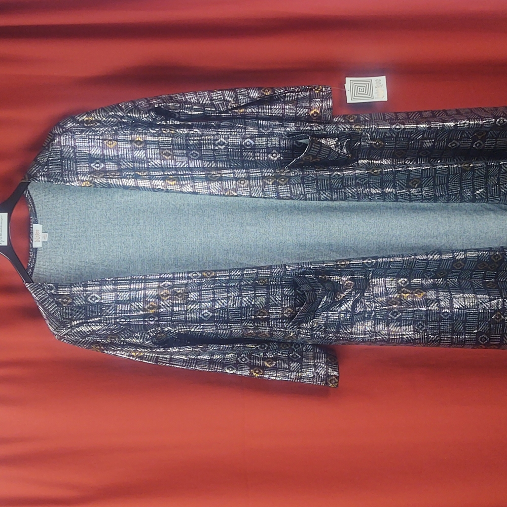 LuLaRoe Sarah Style Cardigan/Duster with pockets Sz L